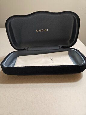 Gucci Case for Glasses in Black Velvet